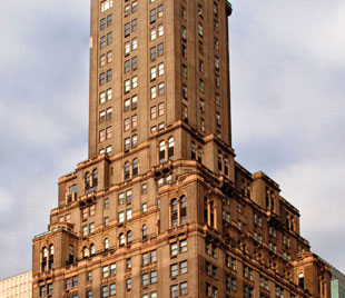 Are the boards of NYC’s top co-ops in panic mode?