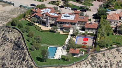 Keeping up with Kourtney Kardashian’s new Calabasas home