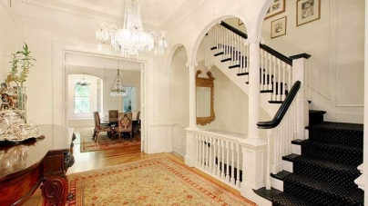 Broadway producer Tracy Aron sells UWS townhouse for $7M