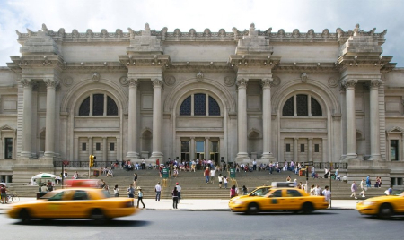 The Met Sets a New Attendance Record; Trump Denied the Housing Bubble