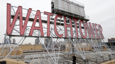 Kushner investor group closes deal for Watchtower building