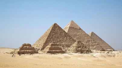 Are Today’s Skyscrapers As Resilient As the Pyramids?; Cook Up Martian Dishes in Brooklyn