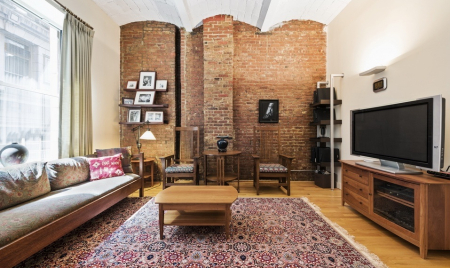 $2.3M Financial District pad has been completely remodeled into an open-concept loft