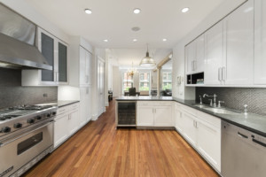 Justin Bieber on hunt for NYC apartment