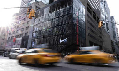Retailers With Flagships Are Jumping Ship